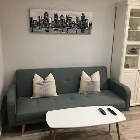 Apartamento Estilo Nordico En Malasana Madrid Luaran gambar