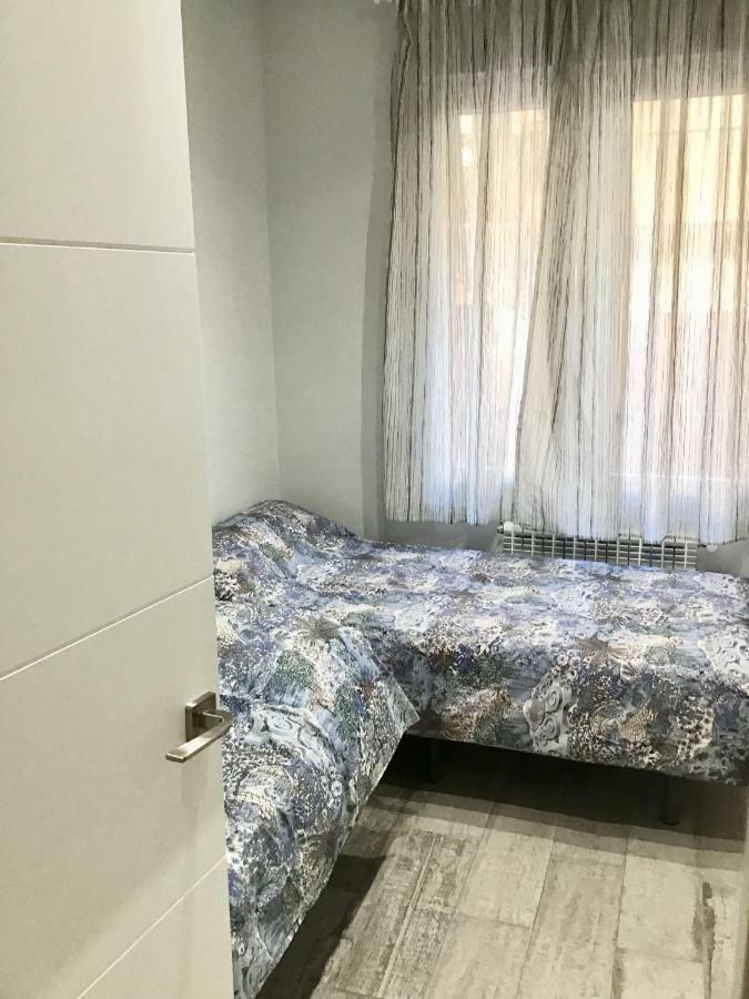 Apartamento Estilo Nordico En Malasana Madrid Luaran gambar
